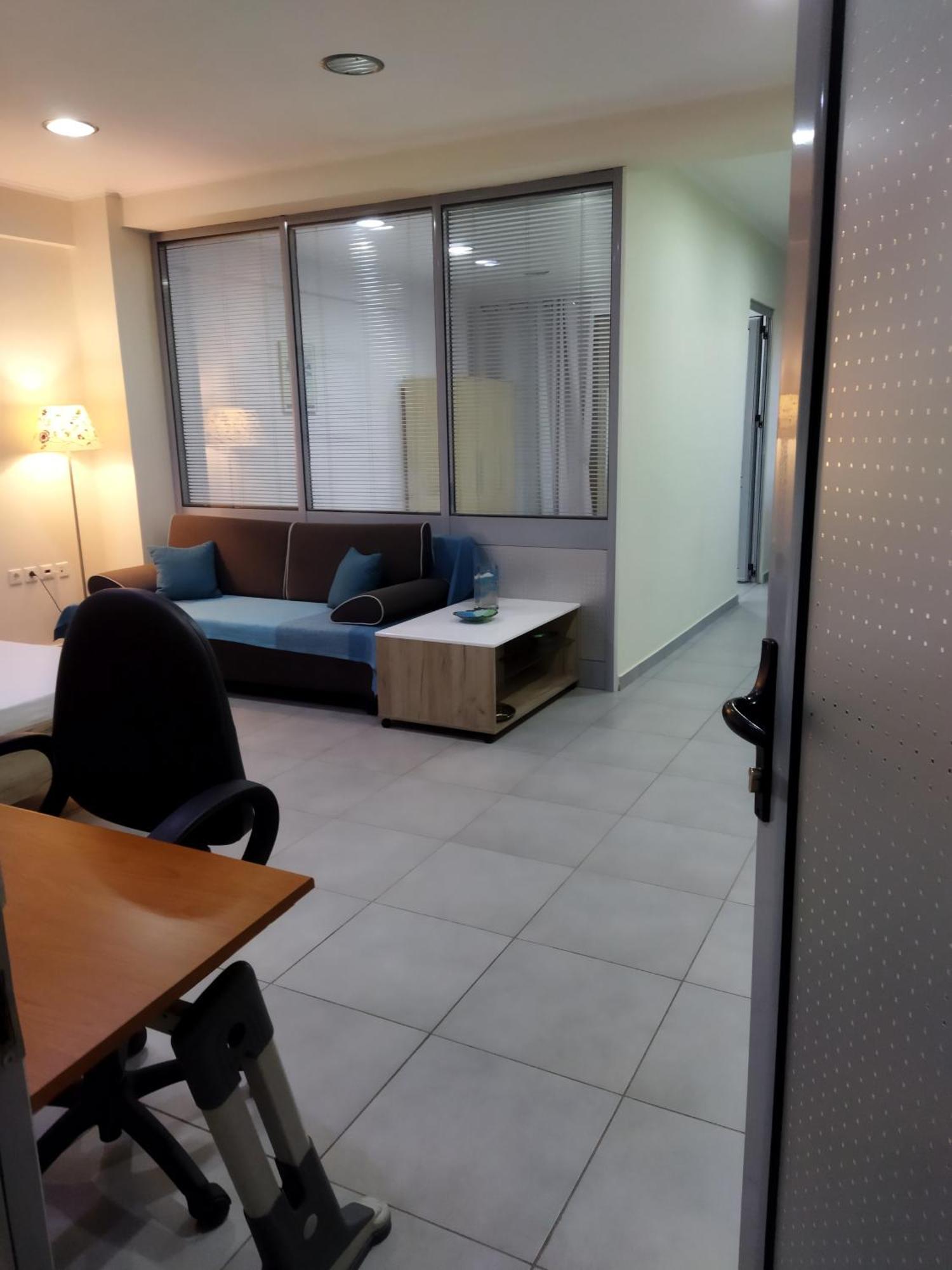 Cozy Apartment Near To The Airport Kouvaras Exterior photo